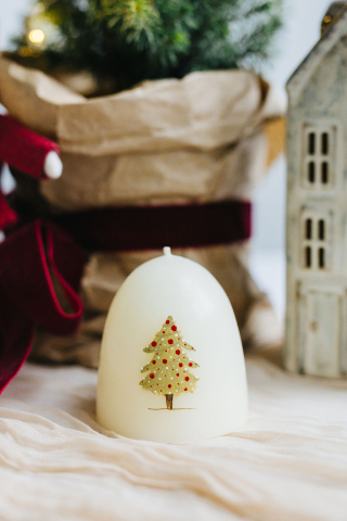 Lumânare din ceară naturală de albine lucrată manual - Brad [3]