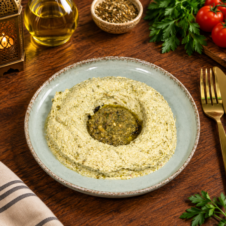 Mezze - Hummus cu Avocado si ulei de Masline