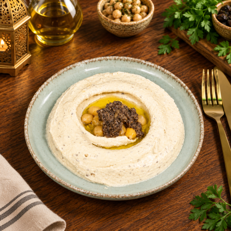 Mezze - Hummus cu carne tocata si ulei de Masline