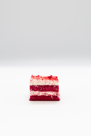 Produse - Tort Red Velvet Monoportii