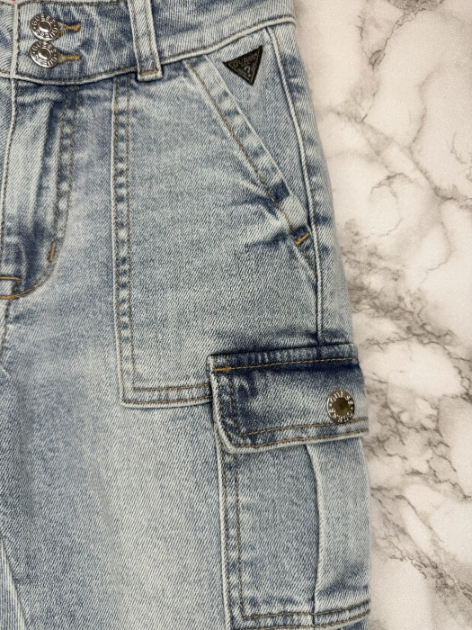 Blugi Lungi Guess Copii – Denim Slim- logo distinctiv, colecție outlet. [2]