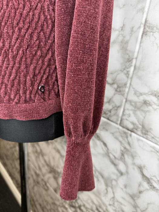 Bluză damă Guess originală, logo distinctiv, colecție outlet [3]