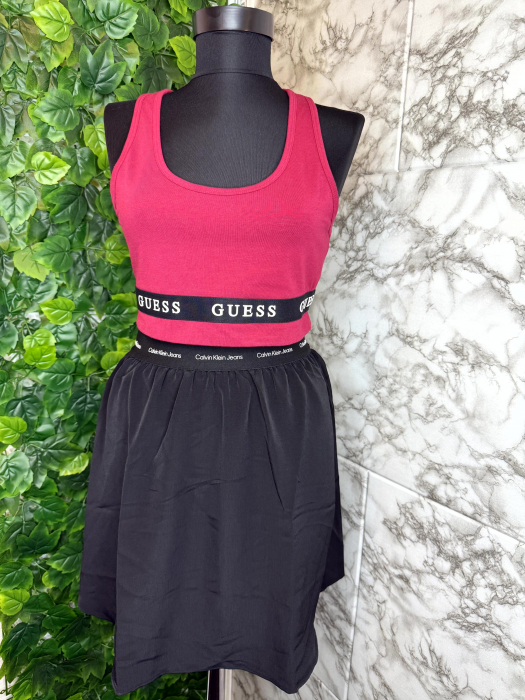 Bustieră damă Vișinie Guess original, logo distinctiv, colecție outlet. [1]