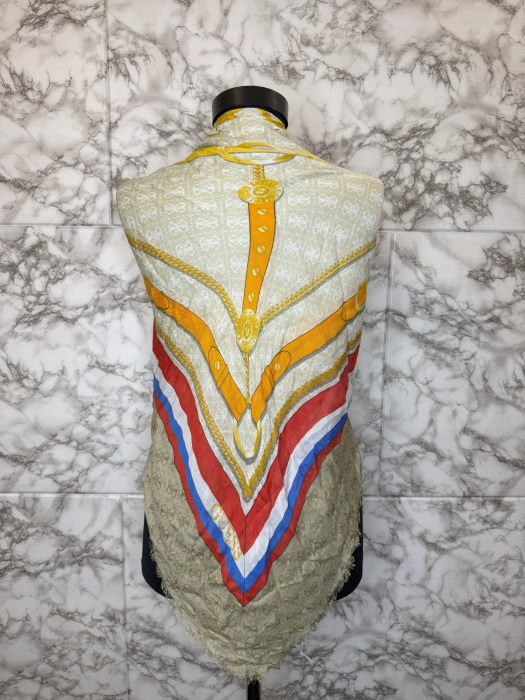 Eșarfă Guess Damă- logo distinctiv, colecție outlet. [2]