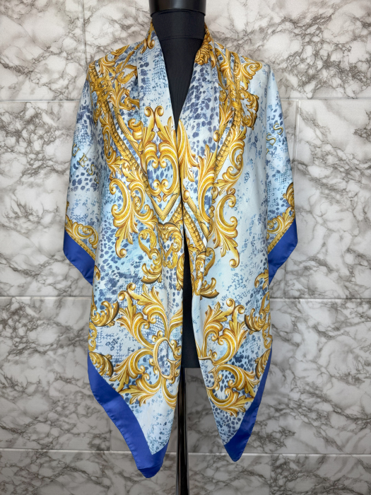 Eșarfă multicoloră Guess Damă- logo distinctiv, colecție outlet. [4]