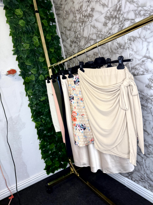 Fusta Scurta Guess BEJ , Marimea S [5]