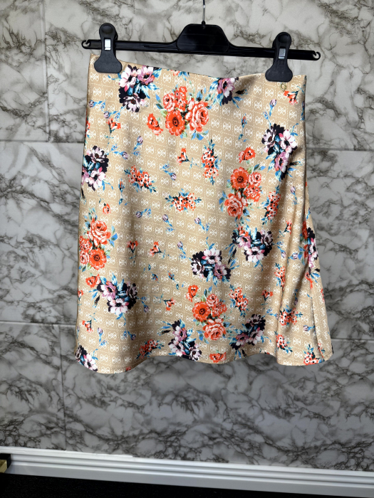 Fusta Scurta Guess Florala , Marimea S [2]