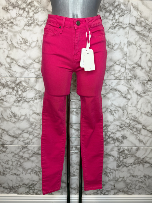 Pantaloni Tommy Hilfiger Damă– logo distinctiv, colecție outlet. [1]