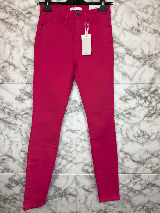 Pantaloni Tommy Hilfiger Damă– logo distinctiv, colecție outlet. [5]