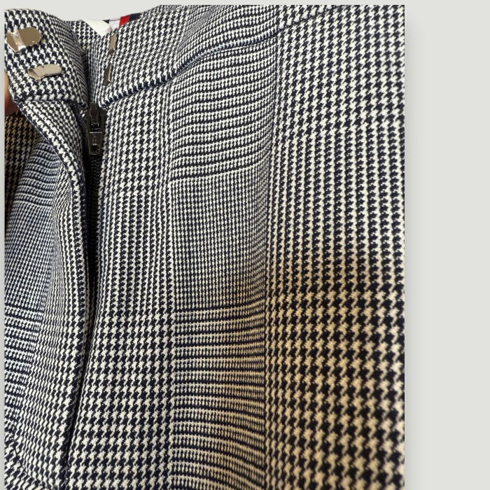 Pantaloni Eleganți Tommy Hilfiger Damă – Slim Fit, Office– logo distinctiv, colecție outlet. [3]