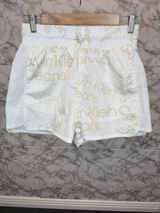 Pantaloni Scurți Damă Calvin Klein de Baie – Lejeri cu Șnur– logo distinctiv, colecție outlet. [2]