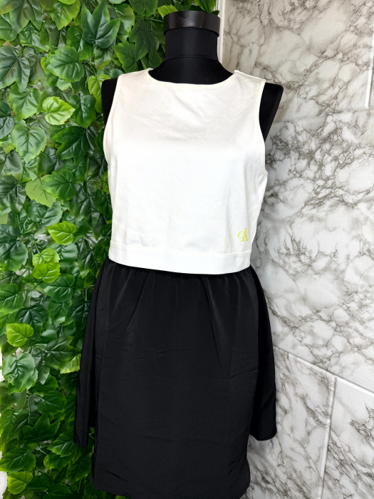 Top damă Calvin Klein original, logo distinctiv, colecție outlet [1]