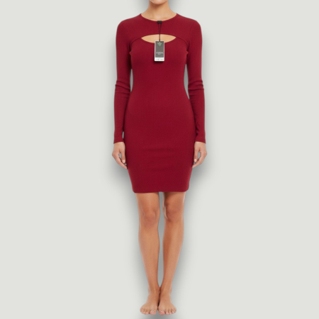 IMBRĂCĂMINTE DAMĂ - Rochie Premium Guess roșie mulată damă – elegantă și sexy- – logo distinctiv, colecție outlet.