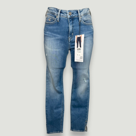 BLUGI - Blugi Calvin Klein Damă– logo distinctiv, colecție outlet.