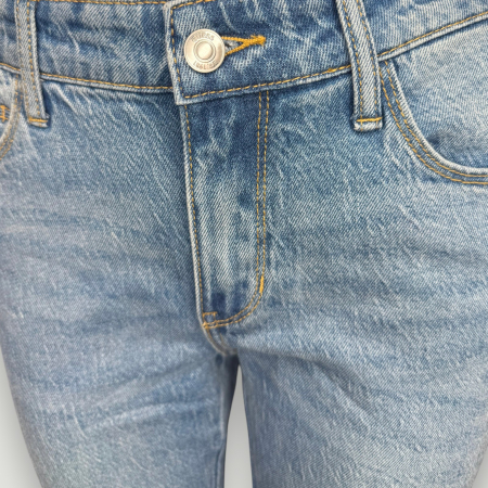 Blugi Guess Damă– logo distinctiv, colecție outlet. [2]