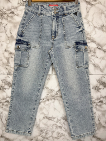 PANTALONI/BLUGI - Blugi Lungi Guess Copii – Denim Slim- logo distinctiv, colecție outlet.