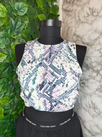 Bustieră damă Guess original, logo distinctiv, colecție outlet. [2]