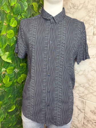 CĂMĂȘI - Cămășă bărbați Guess originală, logo distinctiv, colecție outlet