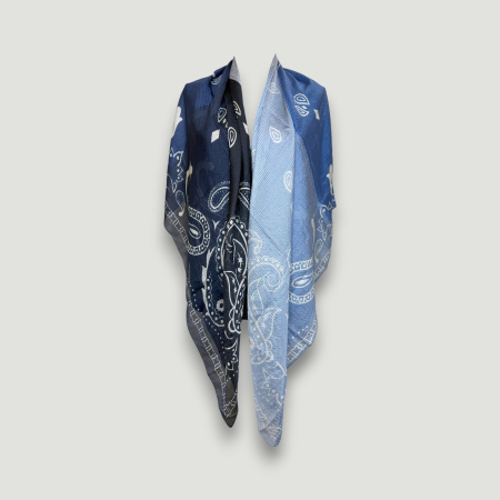 Eșarfă Guess Damă- logo distinctiv, colecție outlet. [1]