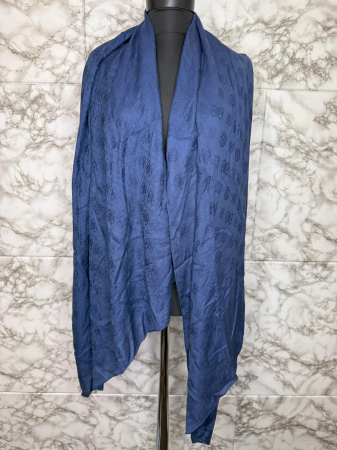 Eșarfă albastră Guess Damă- logo distinctiv, colecție outlet. [1]