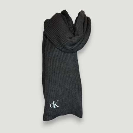 FULAR - Fular Negru Calvin Klein Unisex- logo distinctiv, colecție outlet.