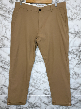 PANTALONI LUNGI - Pantaloni bărbați Jack & Jones, logo distinctiv, colecție outlet