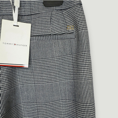 Pantaloni Eleganți Tommy Hilfiger Damă – Slim Fit, Office– logo distinctiv, colecție outlet. [3]