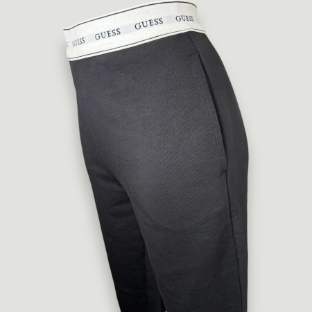 Pantaloni Trening Guess Damă – Lungi, Casual- logo distinctiv, colecție outlet. [1]