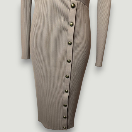 Rochie Premium Guess maro mulată damă – elegantă și sexy- logo distinctiv, colecție outlet. [2]