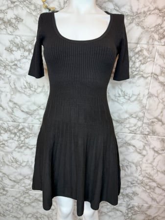 ROCHII - Rochie Scurta Neagra Guess, Marimea M / L