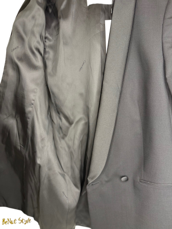 Sacou Damă Calvin Klein – Elegant Negru– logo distinctiv, colecție outlet. [1]