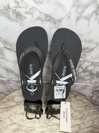 Șlapi Damă Calvin Klein Jeans – Negru cu Alb – logo distinctiv, colecție outlet. [3]