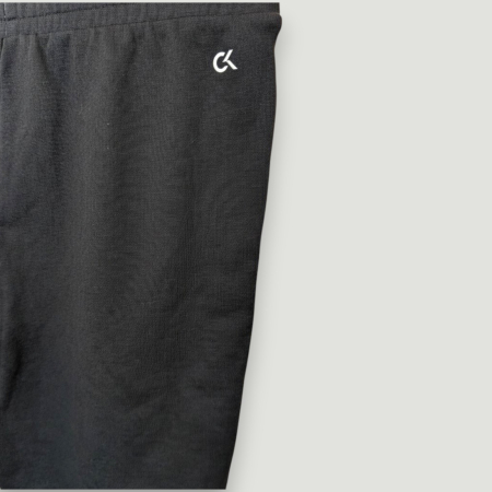 Pantaloni scurți sport Calvin Klein– logo distinctiv, colecție outlet. [2]