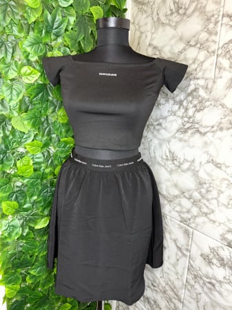 TOPURI - Top damă Calvin Klein Jeans original, logo distinctiv, colecție outlet