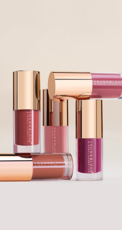 EverGlow™ Lip Oil – Ulei de buze hidratant și volumizant cu peptide, nuanta BITTEN BERRY - 4.75 ML [2]
