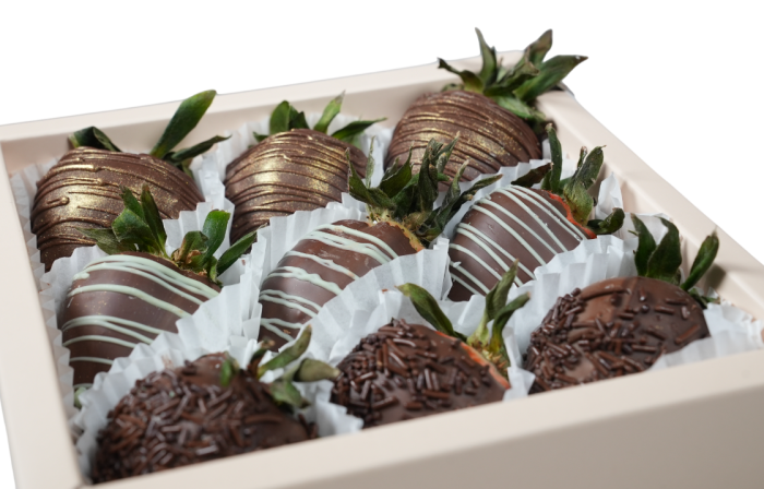 "Just Black" – Căpșuni în ciocolată [3]