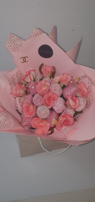 "Secret Garden" – Buchet căpșuni în ciocolată [4]