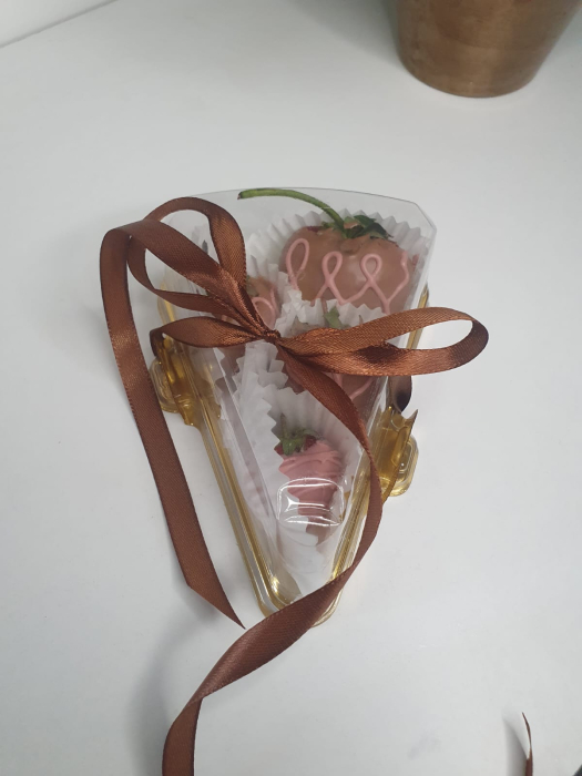 "Felie de tort" – Căpșuni în ciocolată [1]