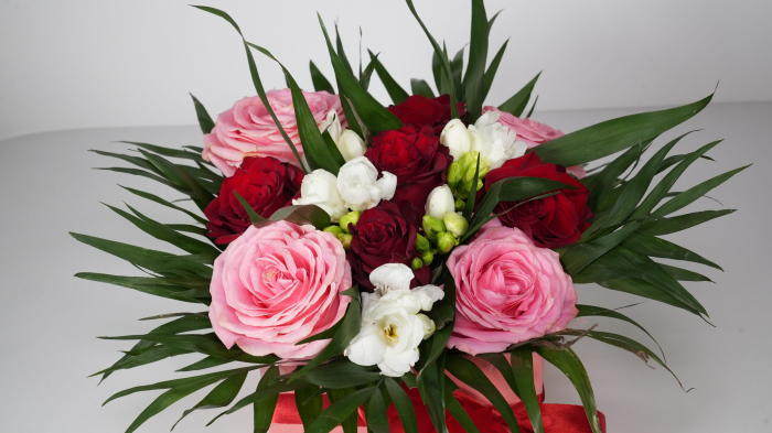 "Roses Vibe" – Buchet de trandafiri [3]