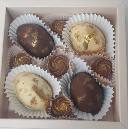 Paste - "Golden Elegance" – Delicii