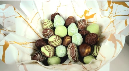 Buchete de Capsuni in Ciocolata - "Green Forest" – Buchet de căpșuni în ciocolată