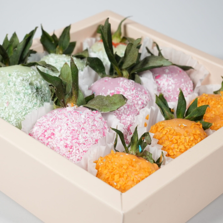 Capsuni in Ciocolata - "Little Rainbow" – Căpșuni în ciocolată