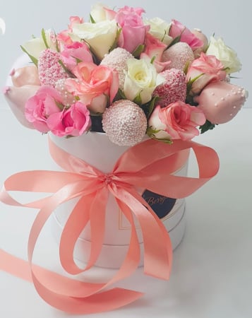 Buchete de Capsuni in Ciocolata - PINK BLOOM DELUXE -Buchet