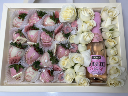 Marturii Botez si Nunta - "SweetBox" – Cadou pentru nași