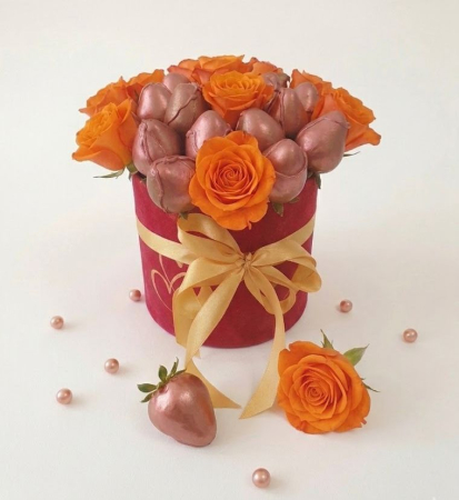 Buchete de Capsuni in Ciocolata - "Velvet" – Buchet de căpșuni în ciocolată