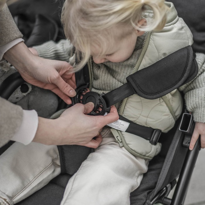 BabyGo - Carucior pliabil pentru gemeni GoTwice, Black [2]