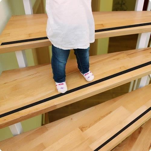 Banda antialunecare autoadeziva, 5m REER 80135 [2]