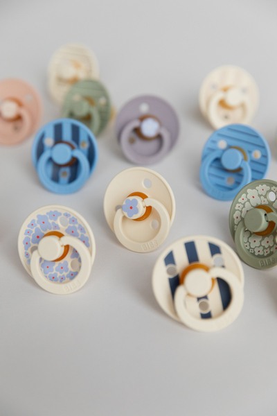 BIBS - Suzeta Colour Studio Collection Stripe Latex, tetina rotunda, 0 luni +-Ivory/Vanilla [3]