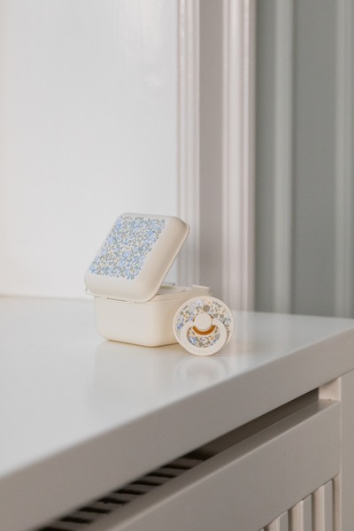 BIBS x LIBERTY - Cutie multifunctionala pentru depozitare suzete, Eloise Ivory [3]