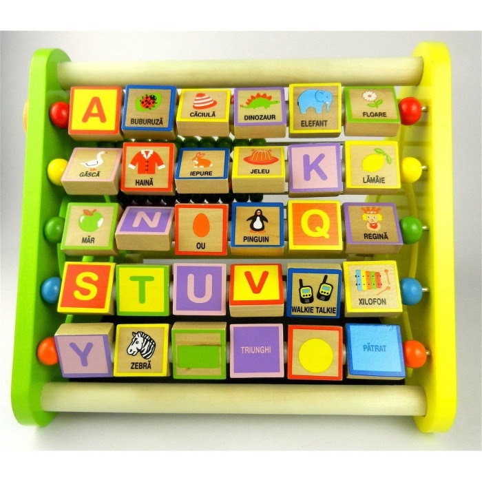 Centru de activitati - litere si imagini in romana [8]